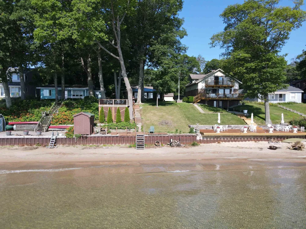 2184 Huron Road Whitney Township, MI 48763
