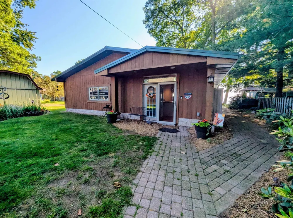 2184 Huron Road Whitney Township, MI 48763