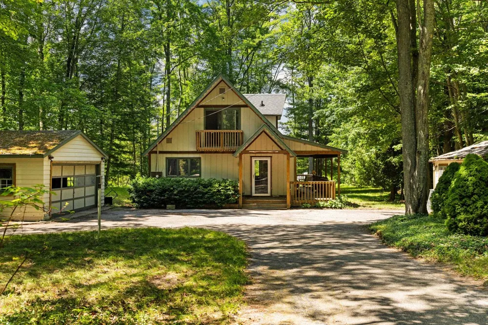 10000 Harmony Drive Green Lake Township, MI 49643