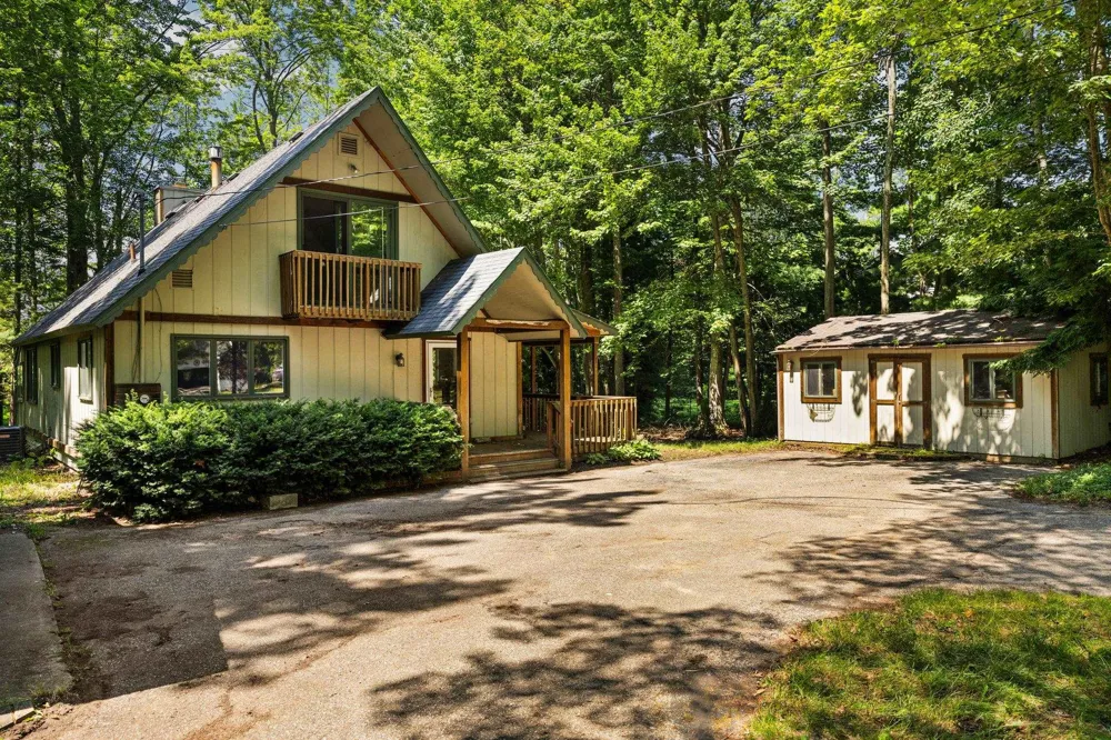 10000 Harmony Drive Green Lake Township, MI 49643