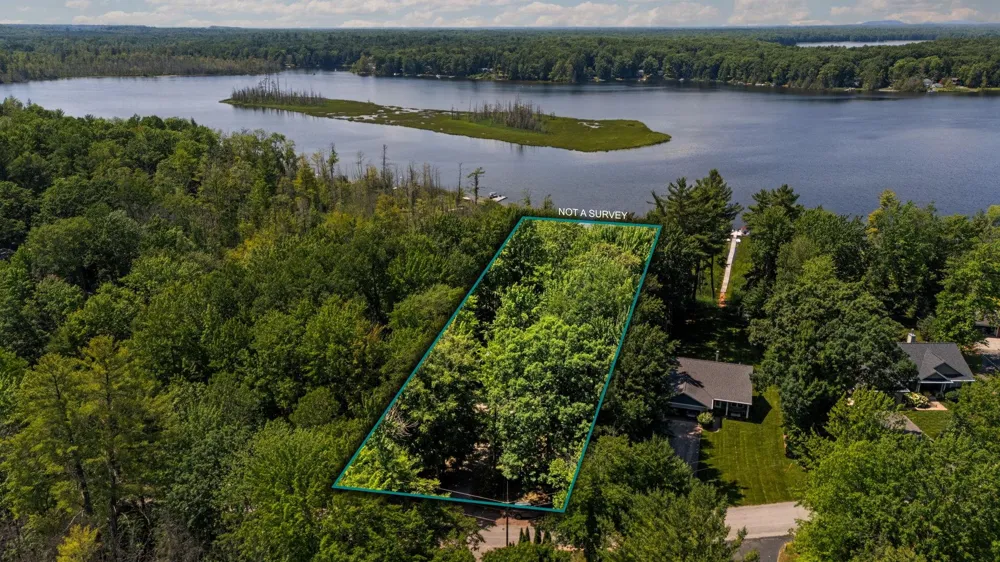 10000 Harmony Drive Green Lake Township, MI 49643