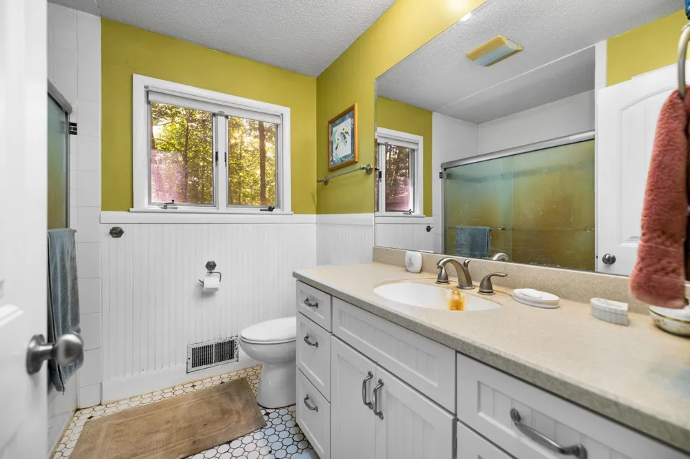 10000 Harmony Drive Green Lake Township, MI 49643