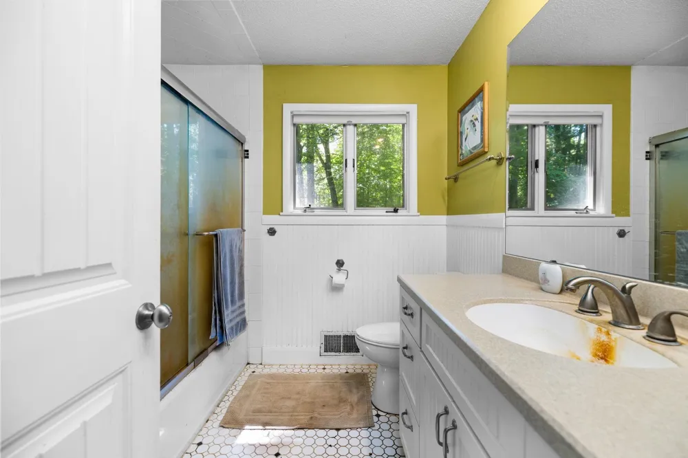 10000 Harmony Drive Green Lake Township, MI 49643