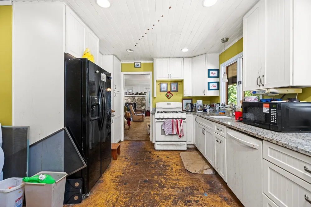 10000 Harmony Drive Green Lake Township, MI 49643