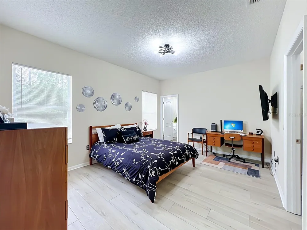 15728 GREEN COVE BOULEVARD Clermont, FL 34714