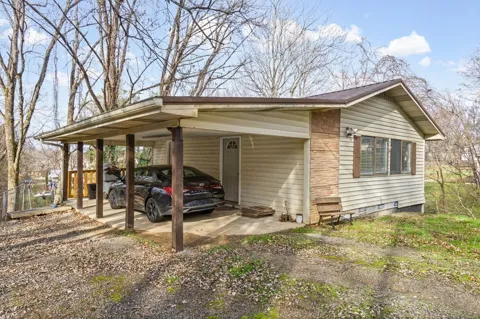 939 Watauga Rd