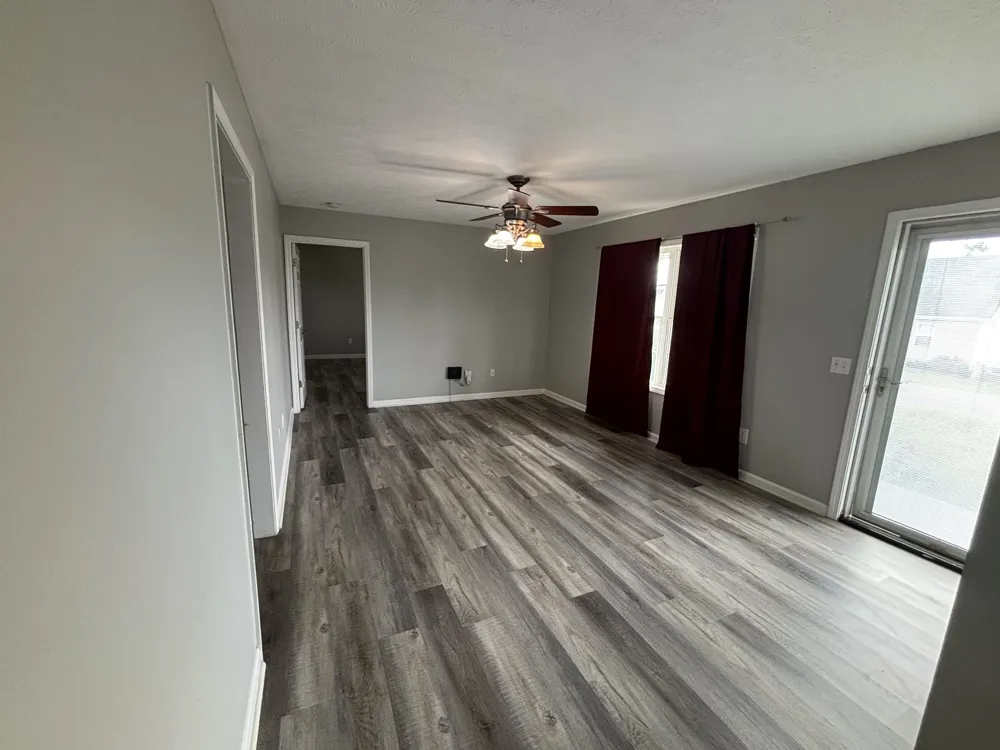 84 Kristen Dr Lafayette, TN 37083