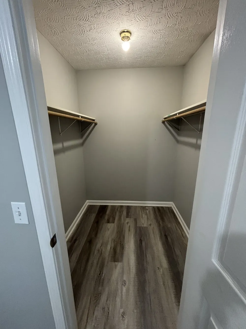 84 Kristen Dr Lafayette, TN 37083