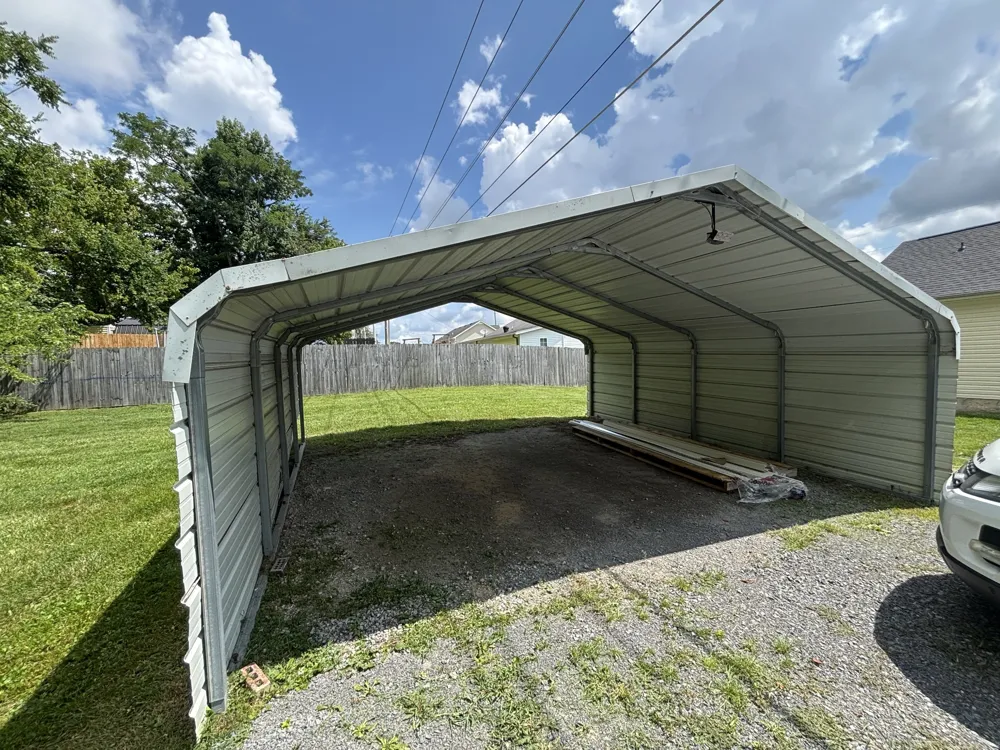 84 Kristen Dr Lafayette, TN 37083