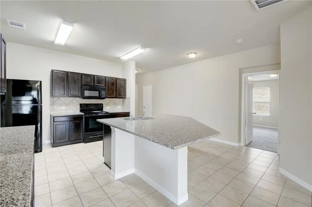 5817 Roderick Drive Austin, TX 78724
