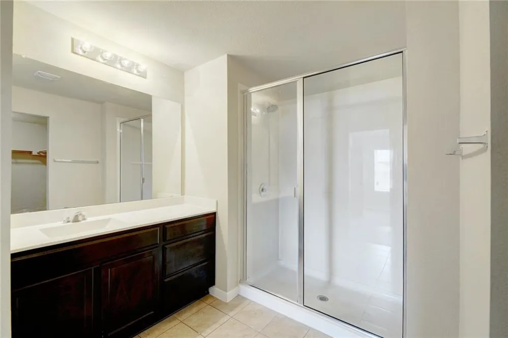 5817 Roderick Drive Austin, TX 78724