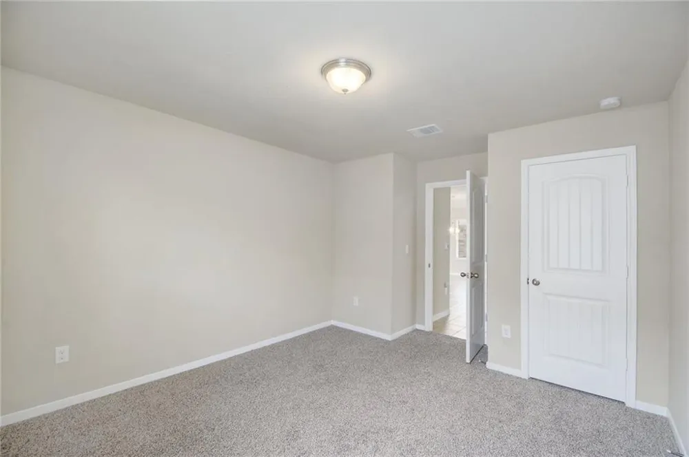 5817 Roderick Drive Austin, TX 78724