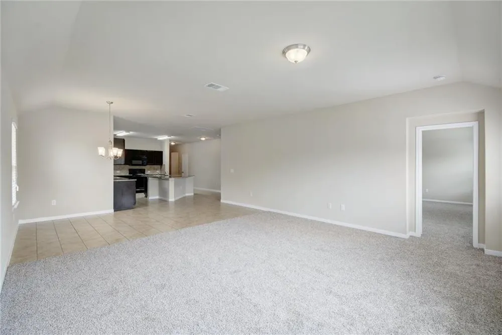 5817 Roderick Drive Austin, TX 78724