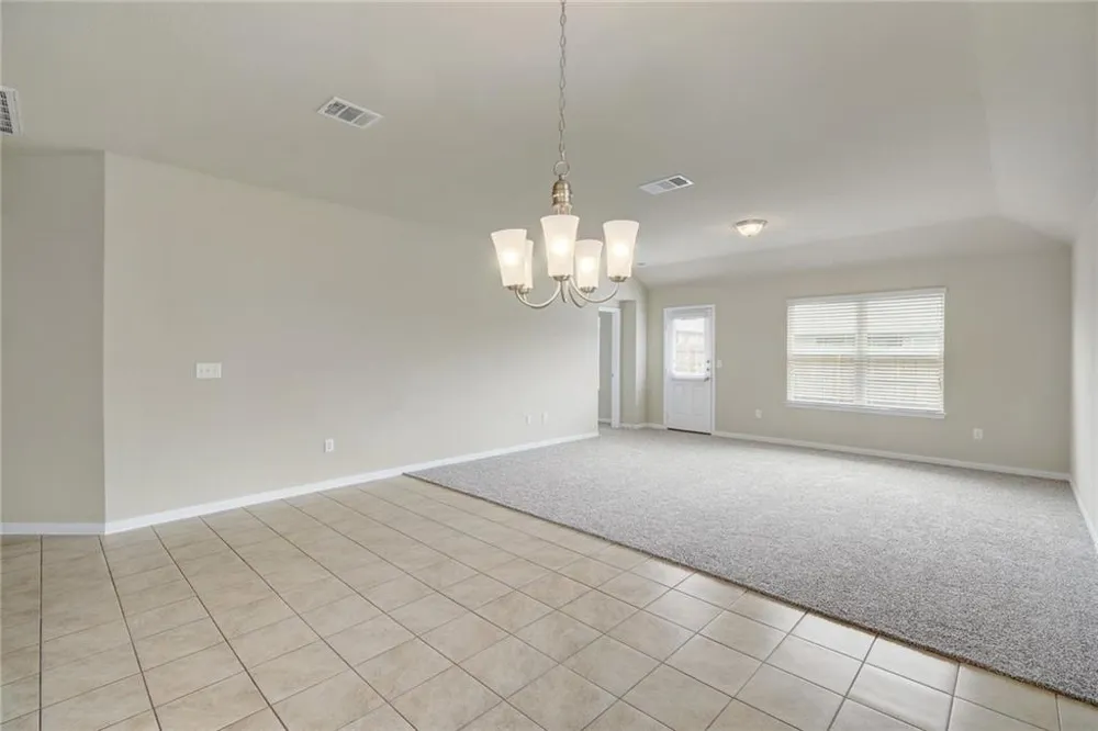 5817 Roderick Drive Austin, TX 78724