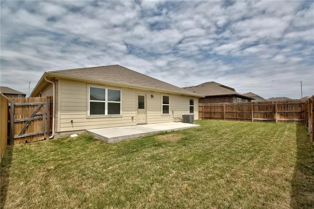 5817 Roderick Drive Austin, TX 78724