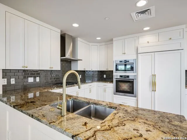 4242 Broadway Street #304 San Antonio, TX 78209