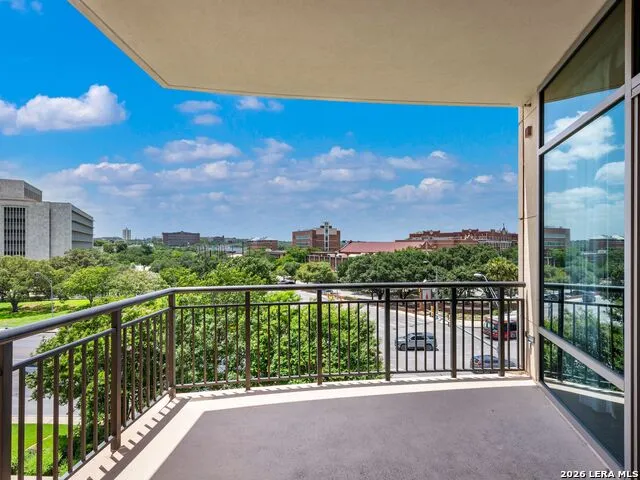 4242 Broadway Street #304 San Antonio, TX 78209