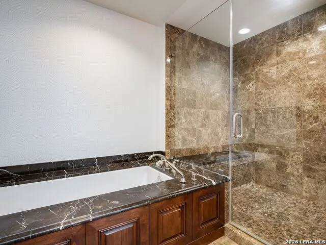 4242 Broadway Street #304 San Antonio, TX 78209