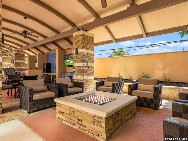 4242 Broadway Street #304 San Antonio, TX 78209
