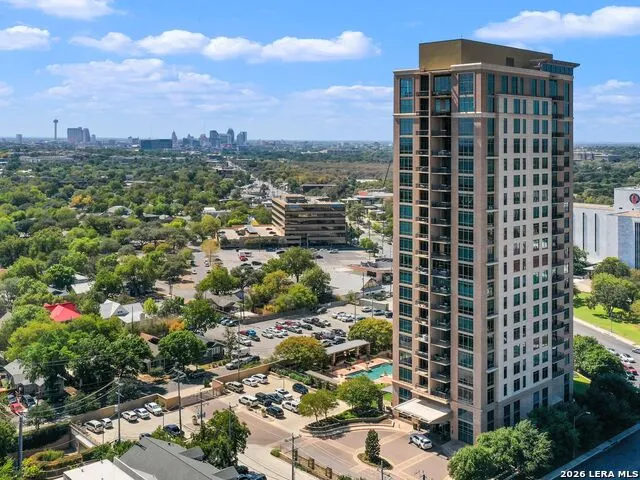 4242 Broadway Street #304 San Antonio, TX 78209