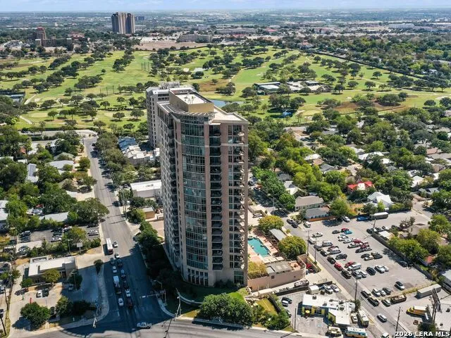 4242 Broadway Street #304 San Antonio, TX 78209