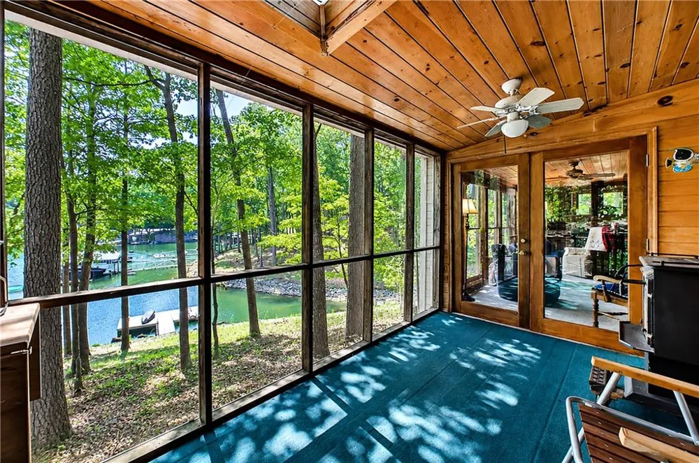 40 Oriole Drive SE White, GA 30184