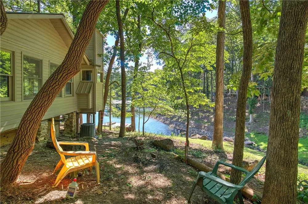 40 Oriole Drive SE White, GA 30184