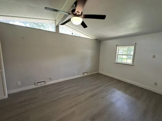 1705 Jefferson Street Commerce, TX 75428