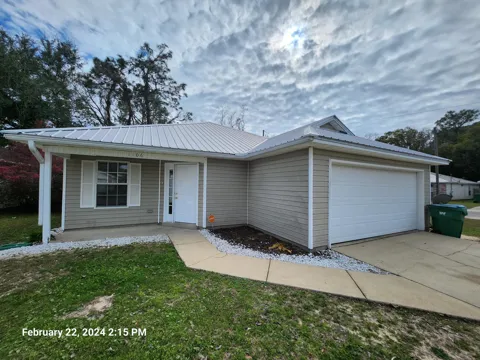 1106 Sweetbriar