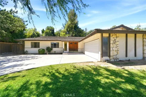 19913 E Rambling Road
