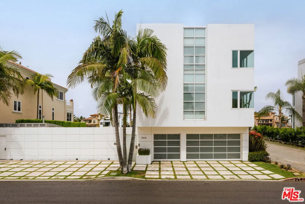 5418 Pacific Avenue Marina del Rey, CA 90292