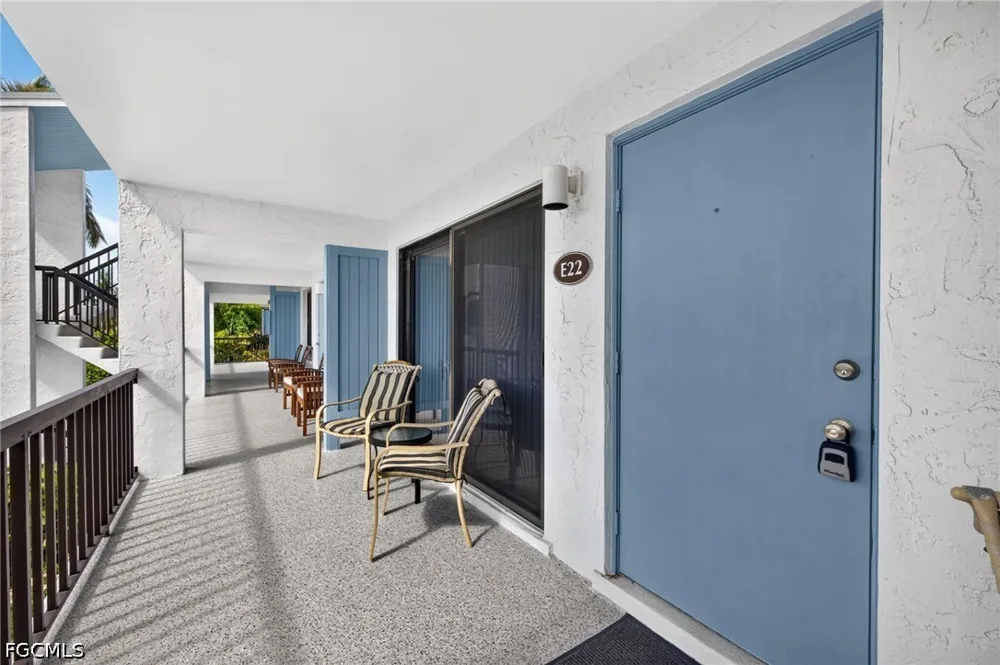 Tennisplace Court #E22 Sanibel, FL 33957