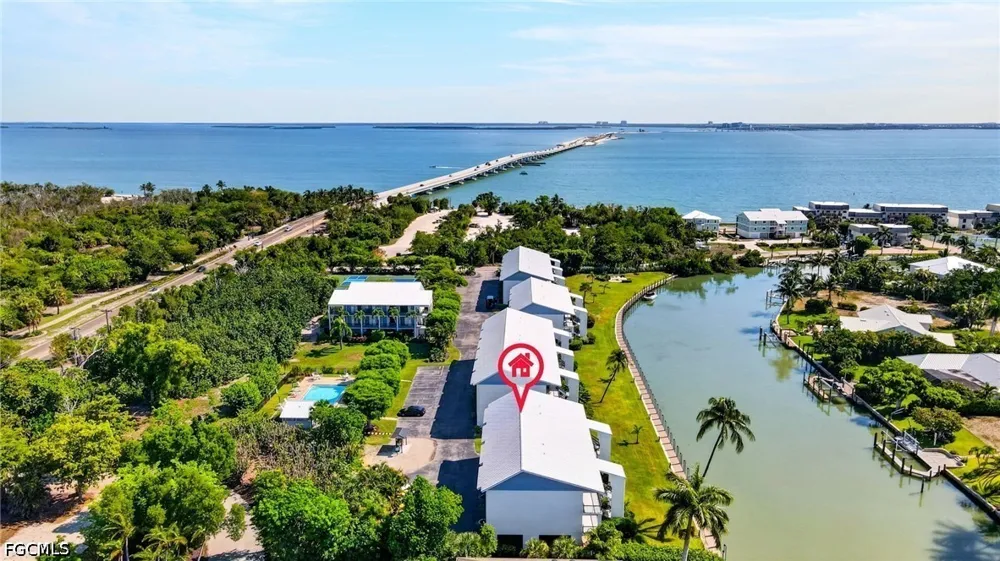Tennisplace Court #E22 Sanibel, FL 33957