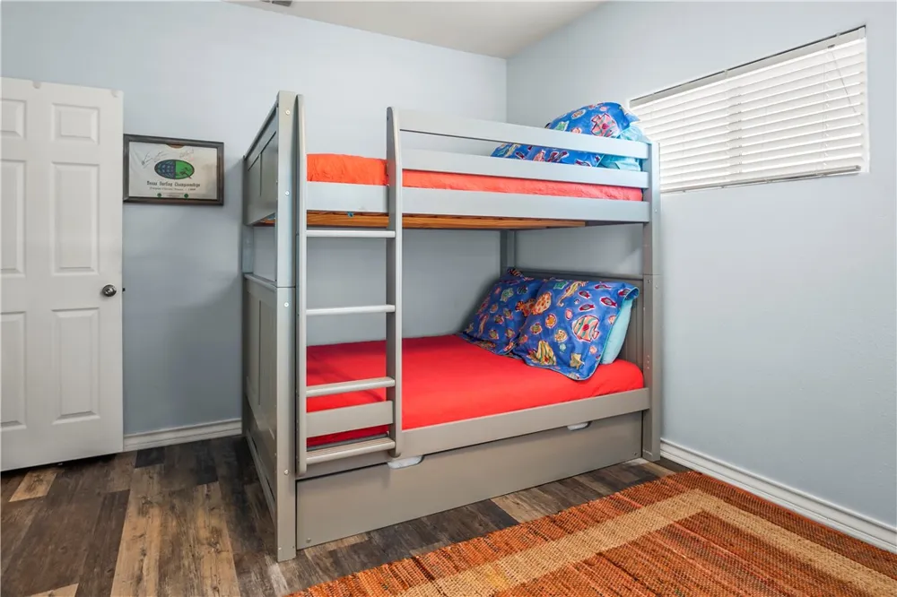 627 Sandy Lane Port Aransas, TX 78373
