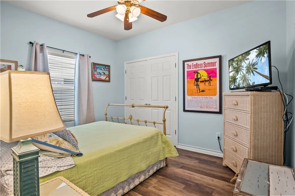 627 Sandy Lane Port Aransas, TX 78373