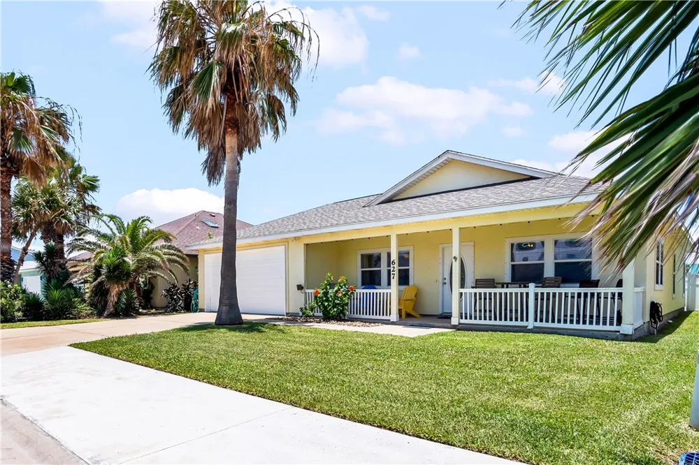 627 Sandy Lane Port Aransas, TX 78373