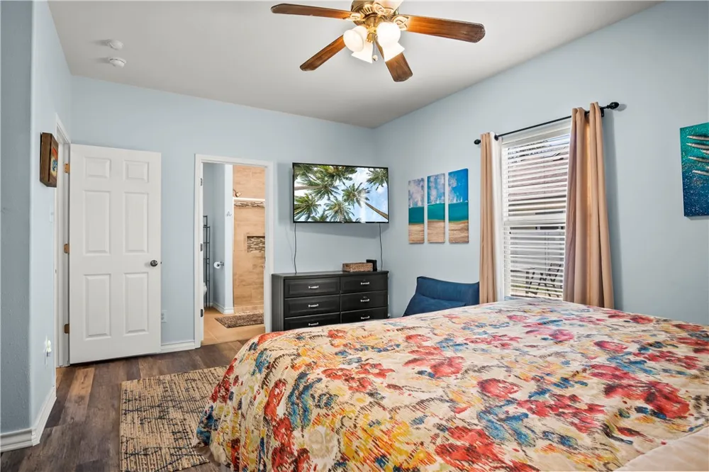 627 Sandy Lane Port Aransas, TX 78373