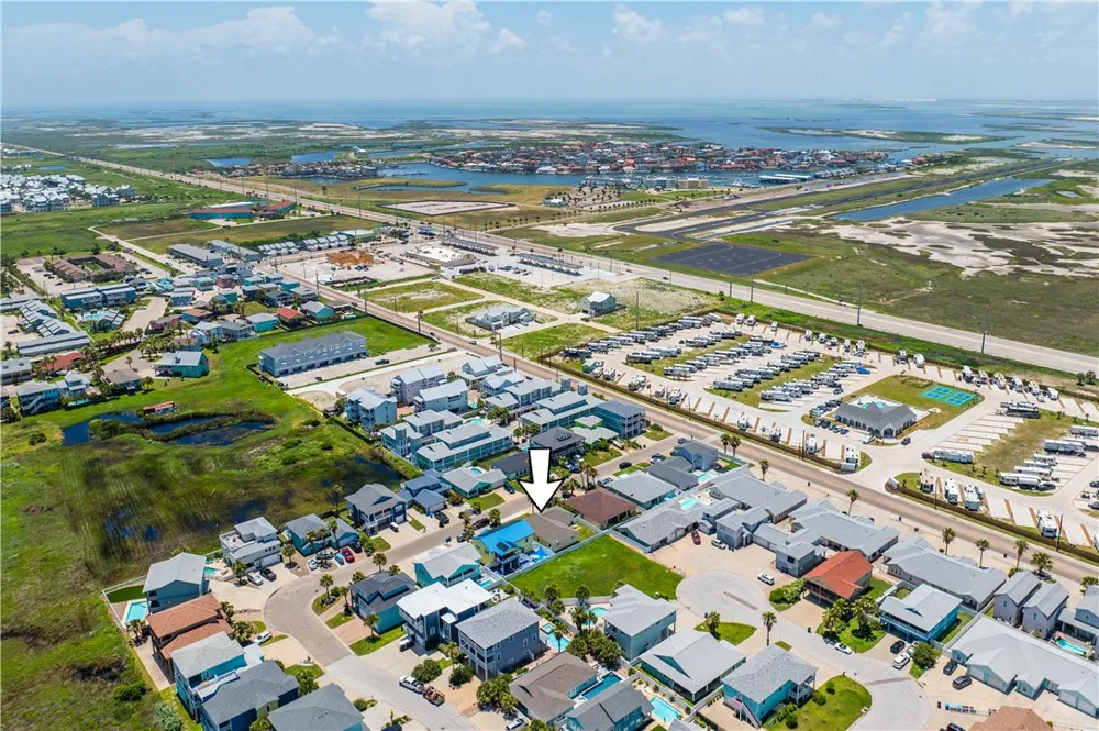 627 Sandy Lane Port Aransas, TX 78373