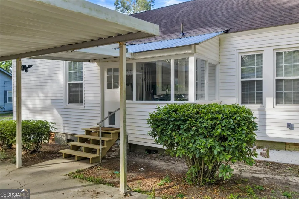 425 S 3rd ST Vienna, GA 31092