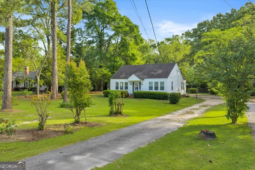 425 S 3rd ST Vienna, GA 31092
