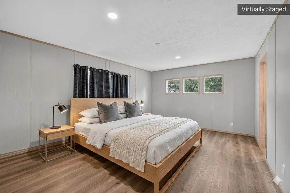 908 Yegua Drive Lexington, TX 78947
