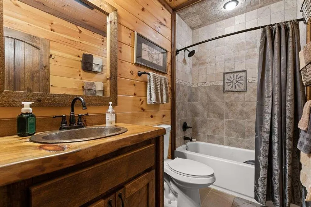9 Kensington Drive Mineral Bluff, GA 30559