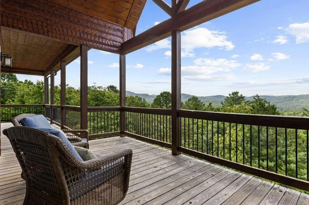 9 Kensington Drive Mineral Bluff, GA 30559