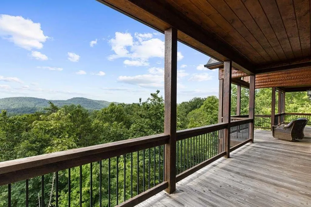 9 Kensington Drive Mineral Bluff, GA 30559