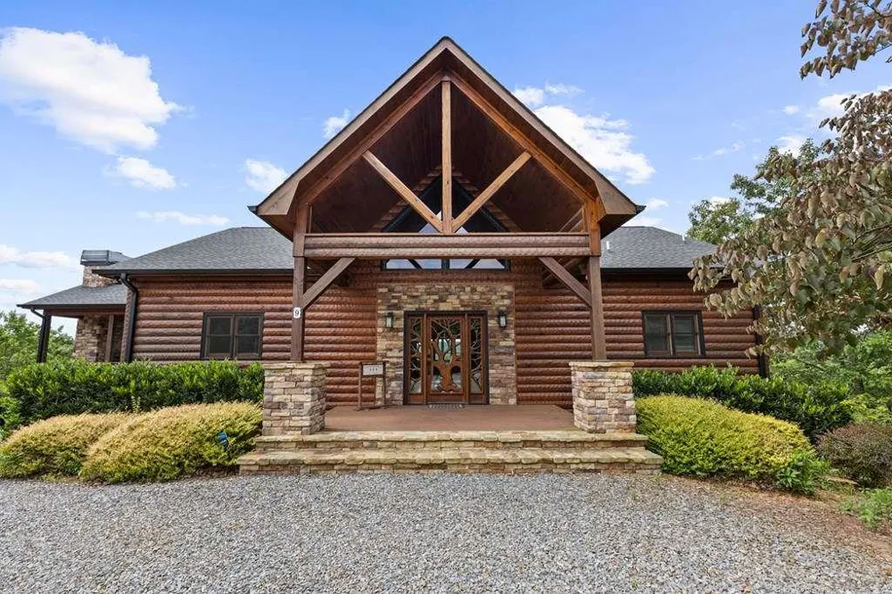 9 Kensington Drive Mineral Bluff, GA 30559