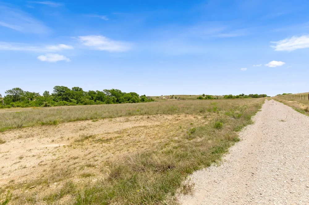 CR-4421 Rhome, TX 76078