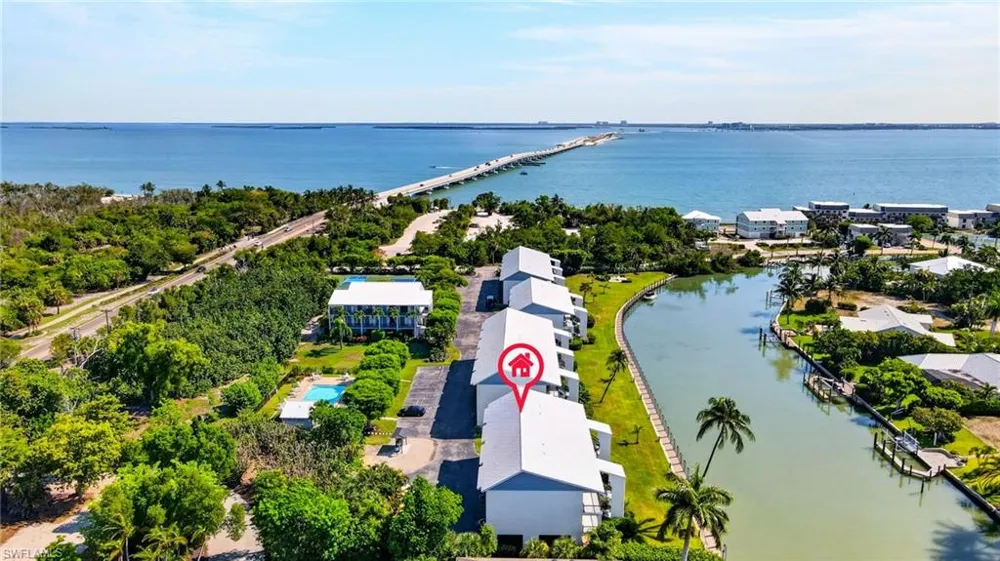 1250 Tennisplace Court #E22 Sanibel, FL 33957