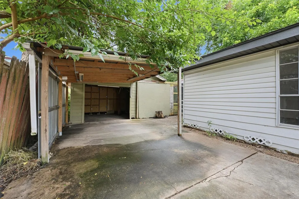 2422 Chapis Street Houston, TX 77093