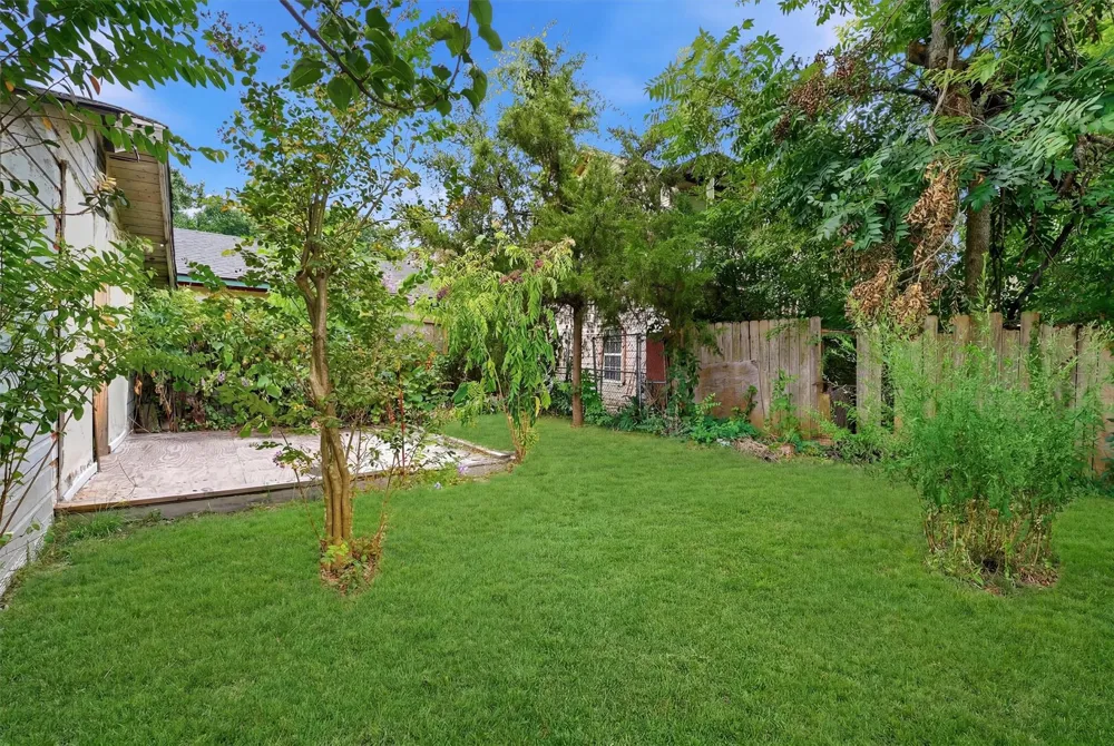 2422 Chapis Street Houston, TX 77093