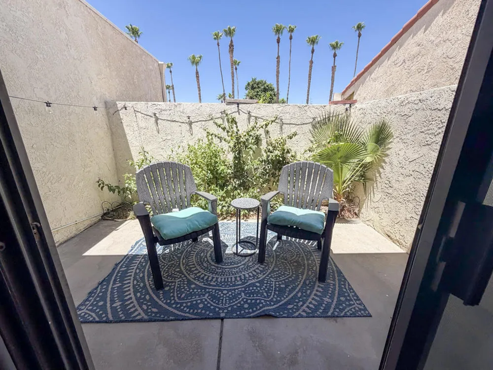 49272 Wayne Street Indio, CA 92201